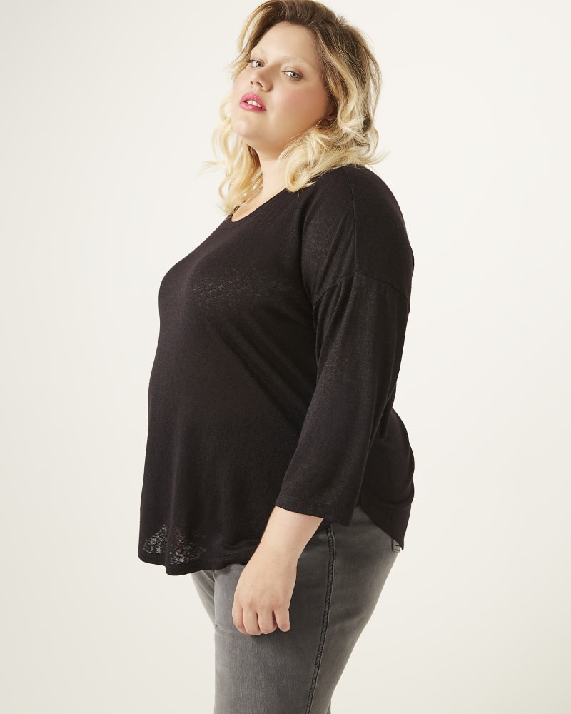 Side of plus size Phoebe High-Low Hem Printed Tee by Cameo | Dia&Co | dia_product_style_image_id:164970